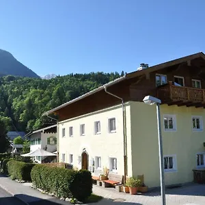 Haus Datz In Apartment