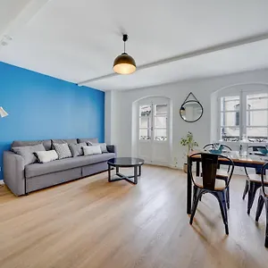 https://central-avignon-netflix-nespresso-wifi-appart-hotel-avignon.fr-provencehotel.com