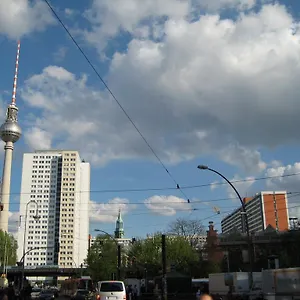 https://apartment-rochstrasse-berlin.find-berlin-hotels.com